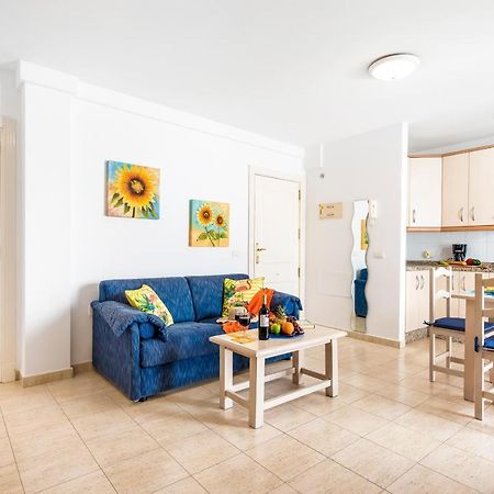 17 Los Cristianos Central By The Beach ,Wifi Arona  Exterior photo